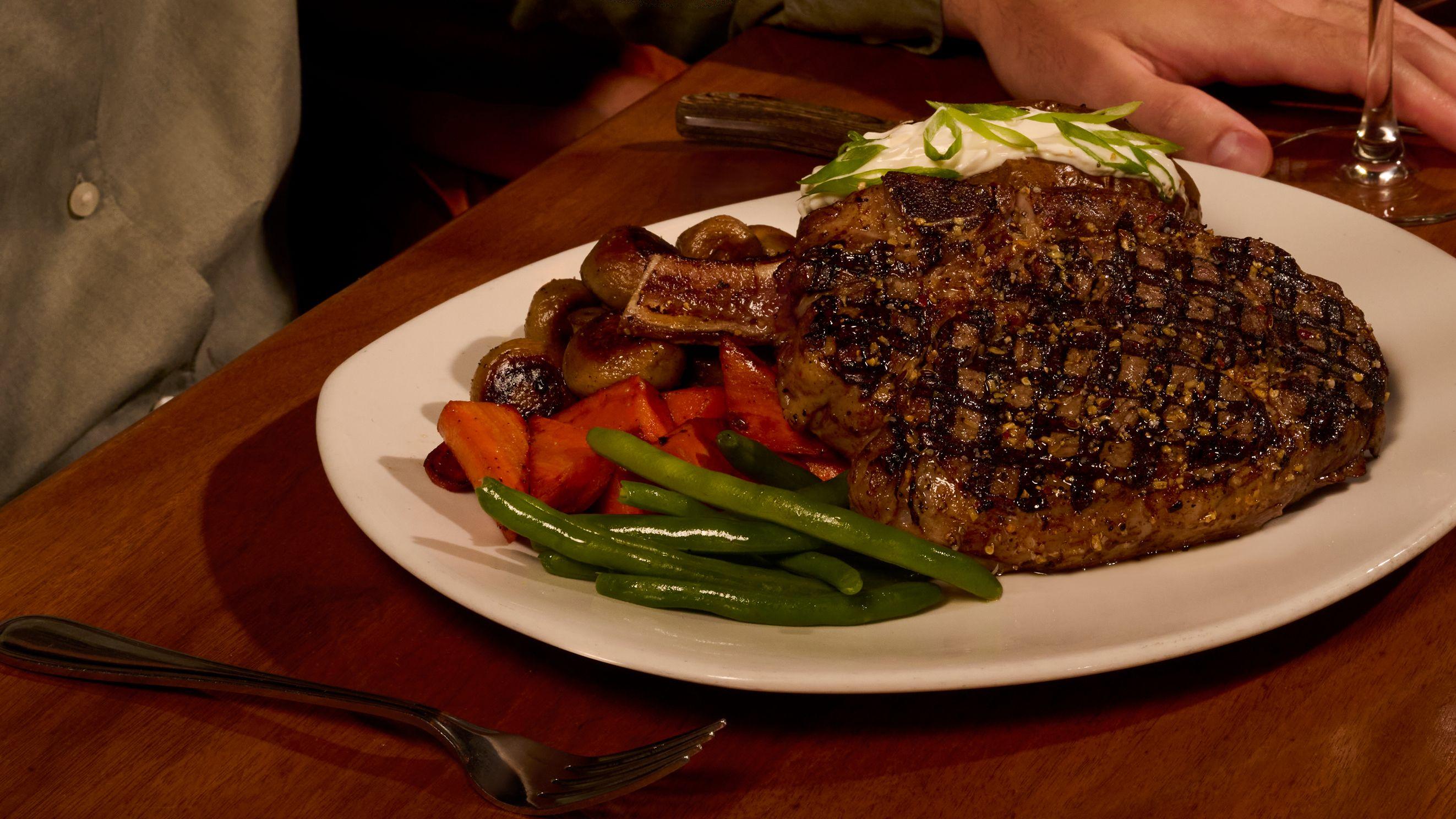 Keg Steakhouse & Bar, The