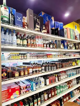 Liquor Discounter Chestermere logo